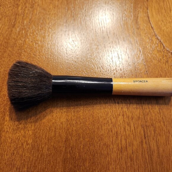 Makeup Brushes - Picture 3 of 7